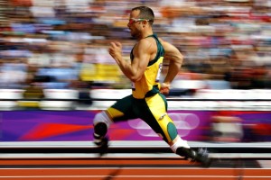 实况足球c罗在哪个国家哪个球队，实况足球c罗是什么位置