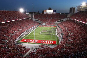 中超火神杯要归还吗，中超火神杯一年一个还是一共一个？